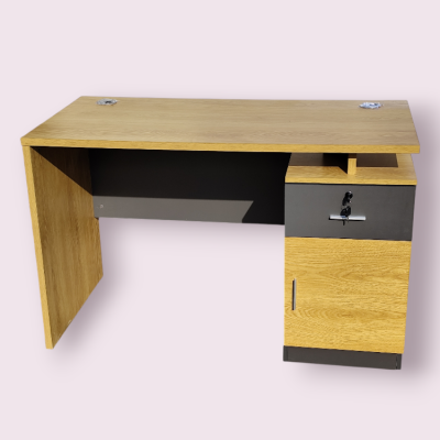 Table bureau professionnel 
